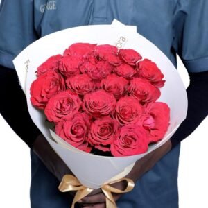 21-Red-Roses-Bouquets-2